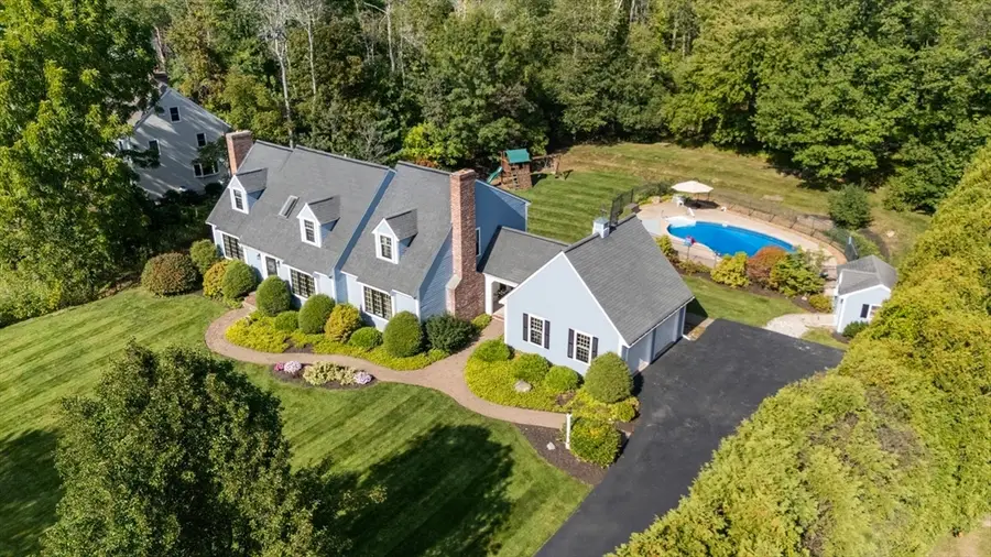 15 Knollcrest Dr, Andover, MA 01810 - #2
