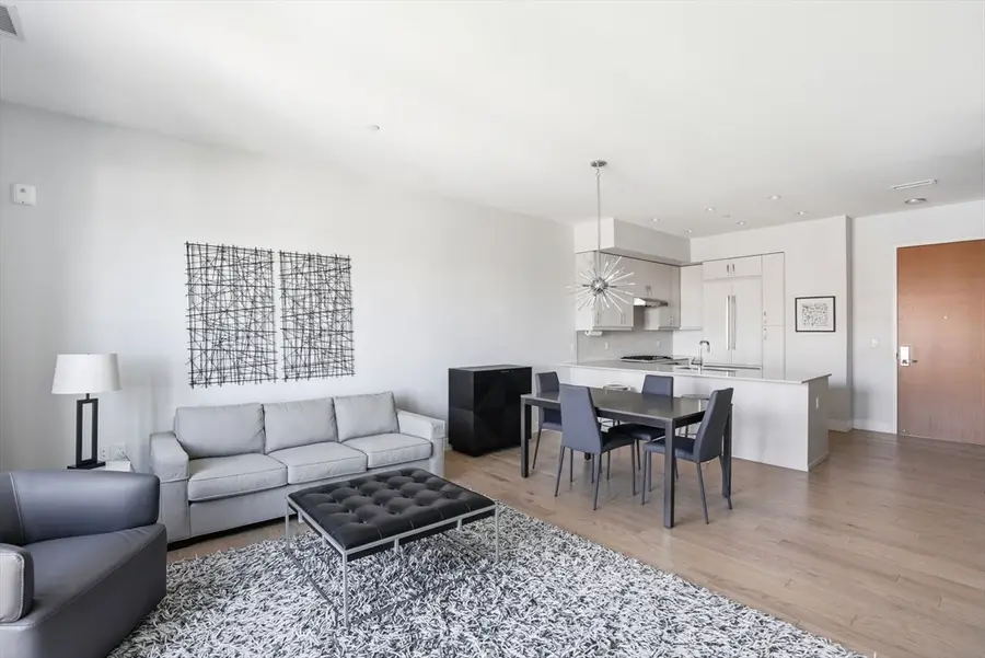 10 Shipyard Dr #303, Hingham, MA 02043 - #2