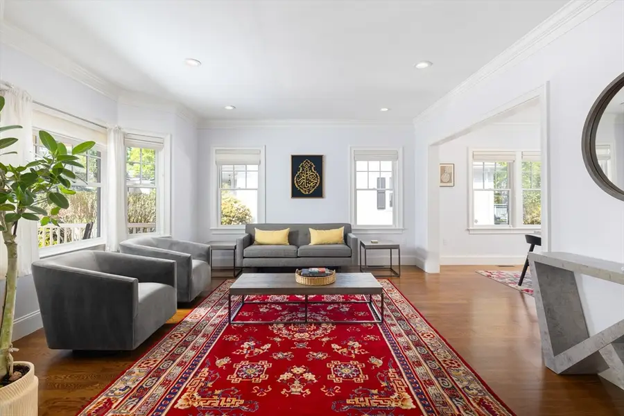 37 Stearns St, Newton, MA 02459 - #3