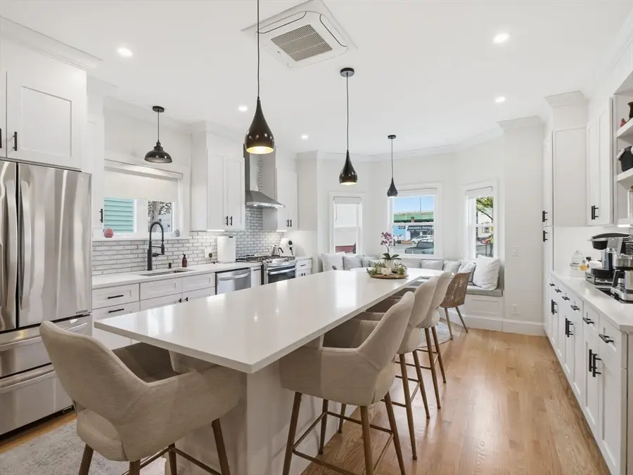 453 Frankfort St, Boston, MA 02128 - #2