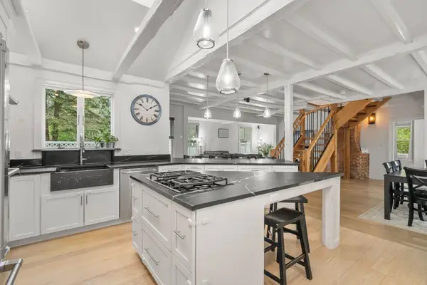 574 Foundry Street, Easton, MA 02334
