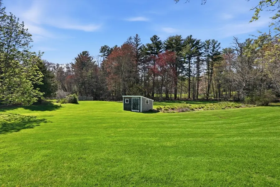 215 Prospect St, Hingham, MA 02043 - #3