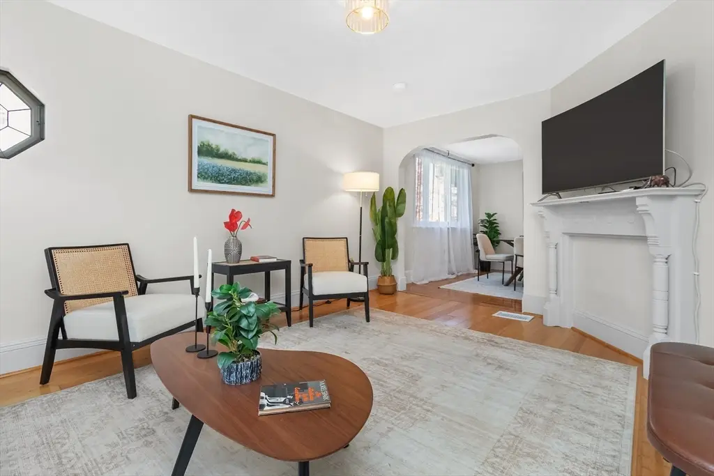 22 Wellington Ave, Somerville, MA 02145 - #1