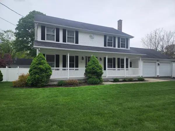 33 Guerin St, Chicopee, MA 01020
