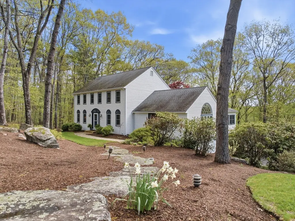 8 Valleywood Rd, Hopkinton, MA 01748 - #1