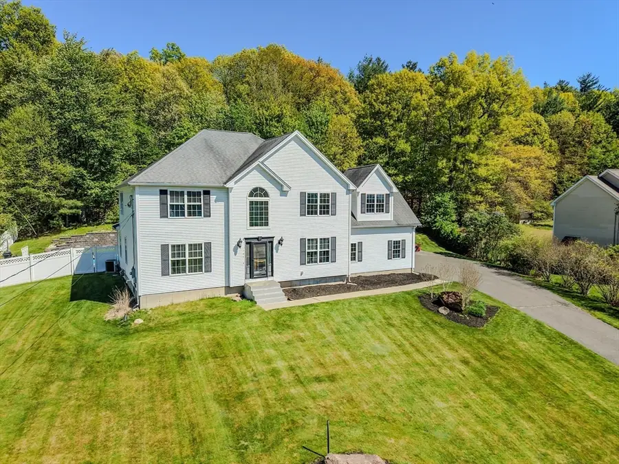 1507 E Mountain Rd, Westfield, MA 01085 - #3