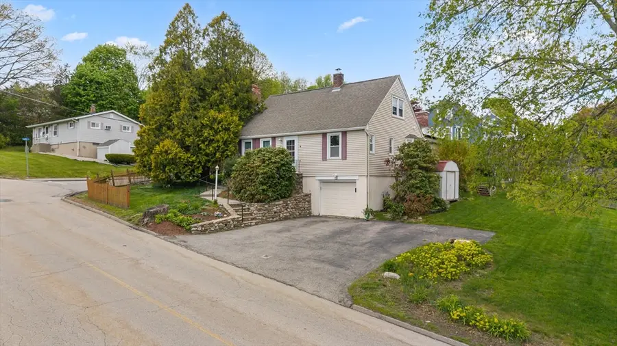 38 Upland St, Auburn, MA 01501 - #2