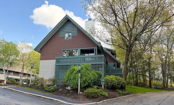 1175 Chestnut Street #12, Newton, MA 02464