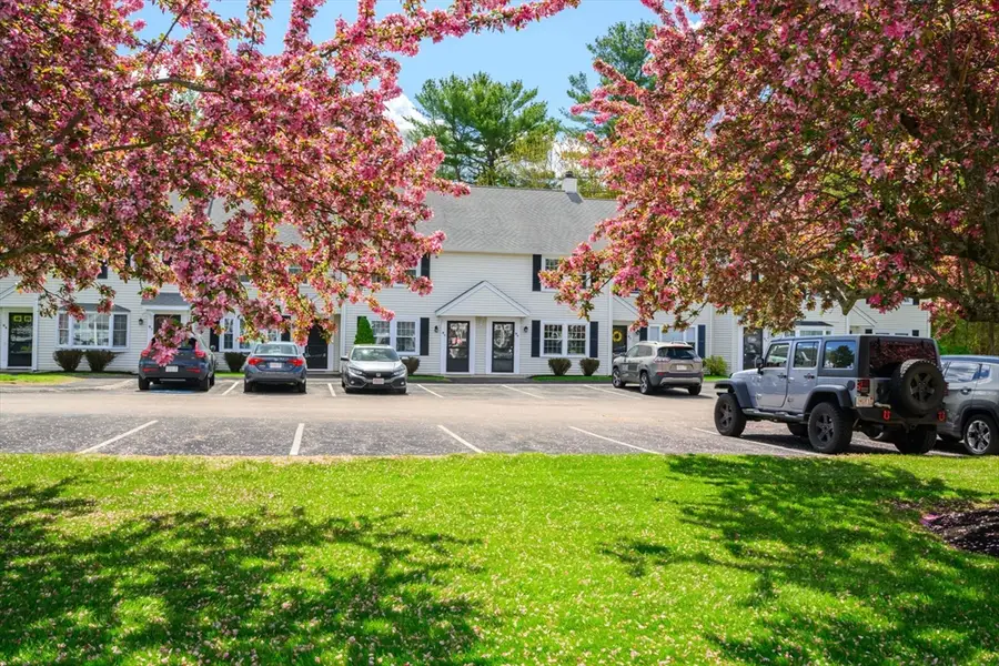 728 Auburn St #D4, Whitman, MA 02382 - #3