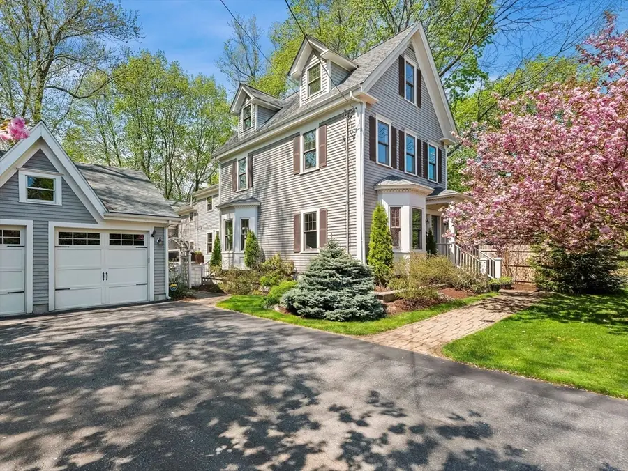 20 Maple Street, Lexington, MA 02420 - #2