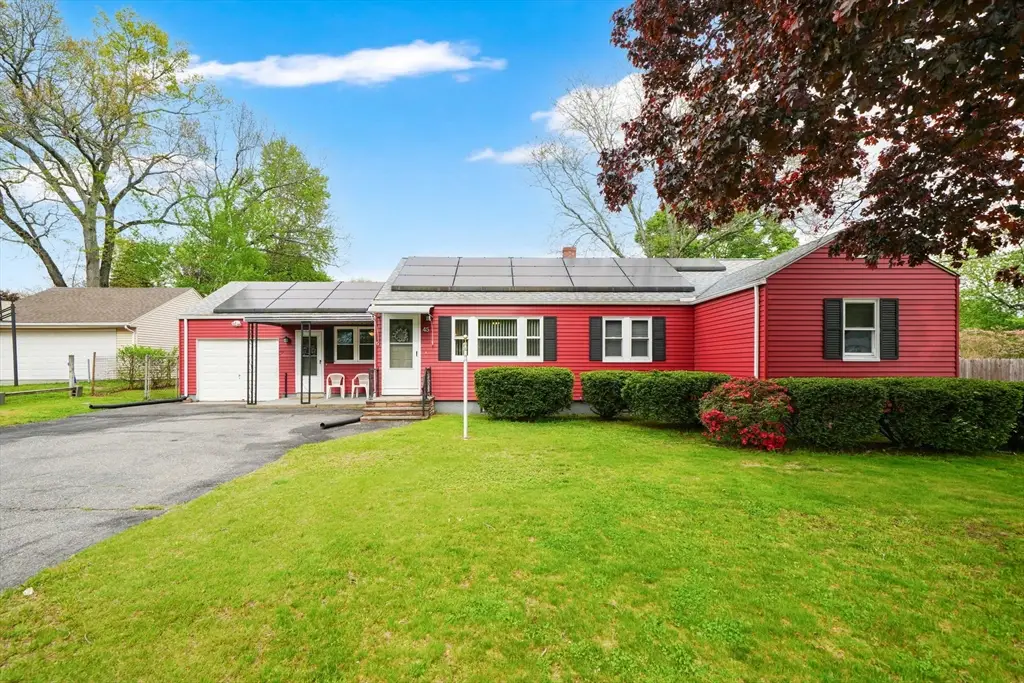 45 Juniper Dr, Springfield, MA 01119 - #1