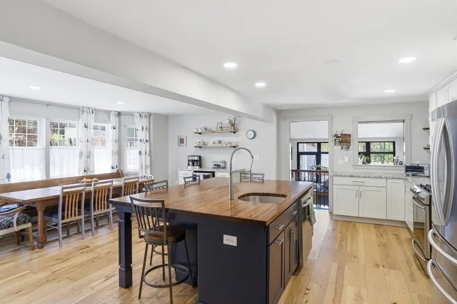 11 Graniteville Rd, Westford, MA 01886 - #2