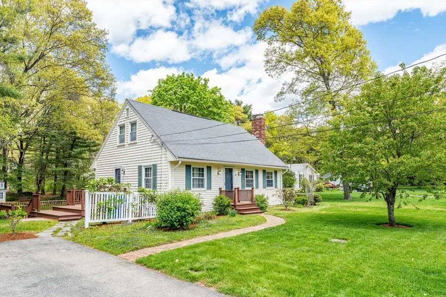 34 Oakhill Ave, Attleboro, MA 02703 - #2