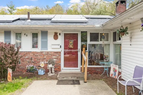 40 Ruthellen Road, Chelmsford, MA 01824