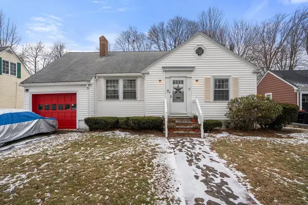 23 Winnifred Rd, Brockton, MA 02301