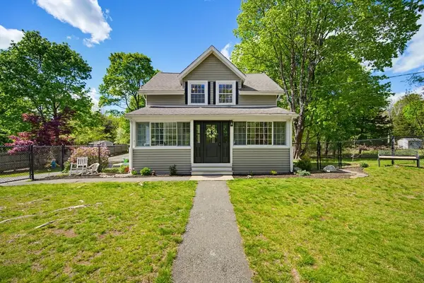 167 Morse St, Sharon, MA 02067