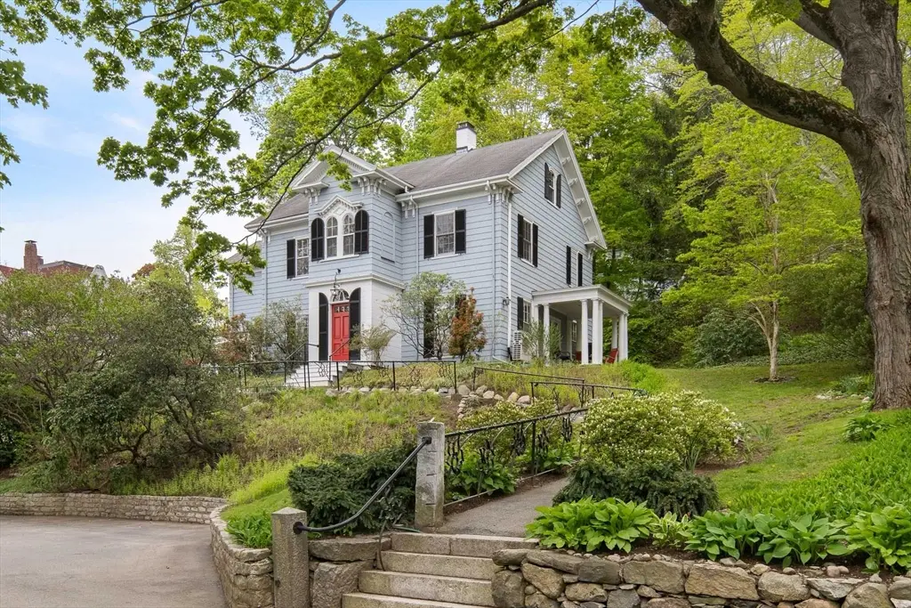 36 Maple Ave, Newton, MA 02458 - #1