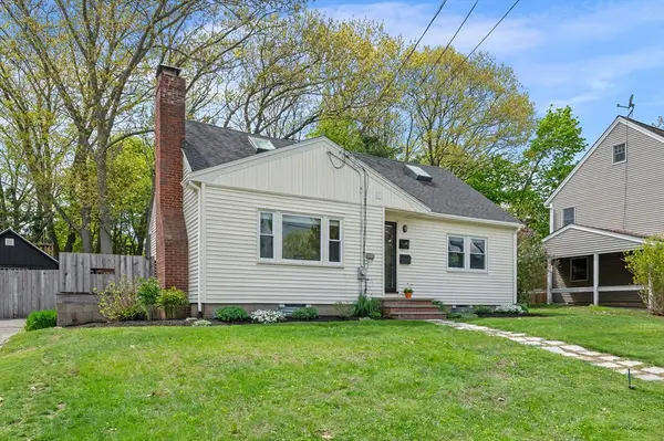 11 East St, Beverly, MA 01915