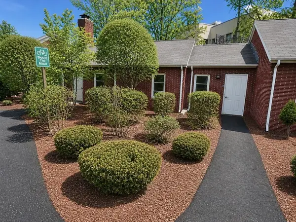 312 Rindge Avenue #1, Cambridge, MA 02140