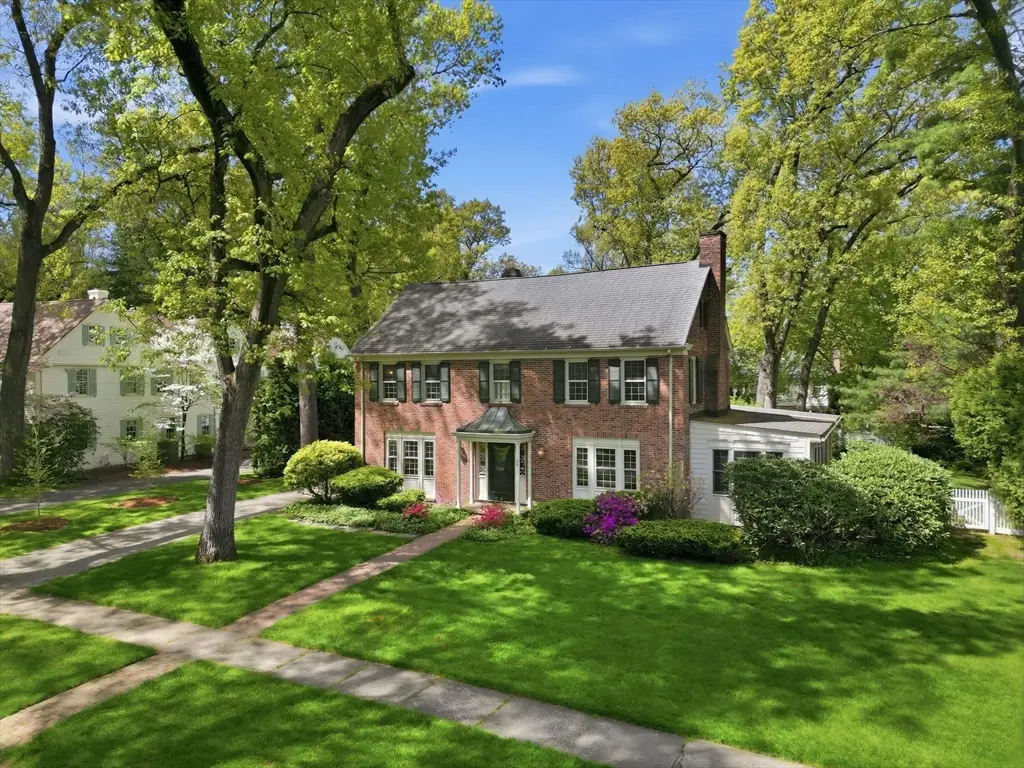 38 Oxford Road, Longmeadow, MA 01106 - #1