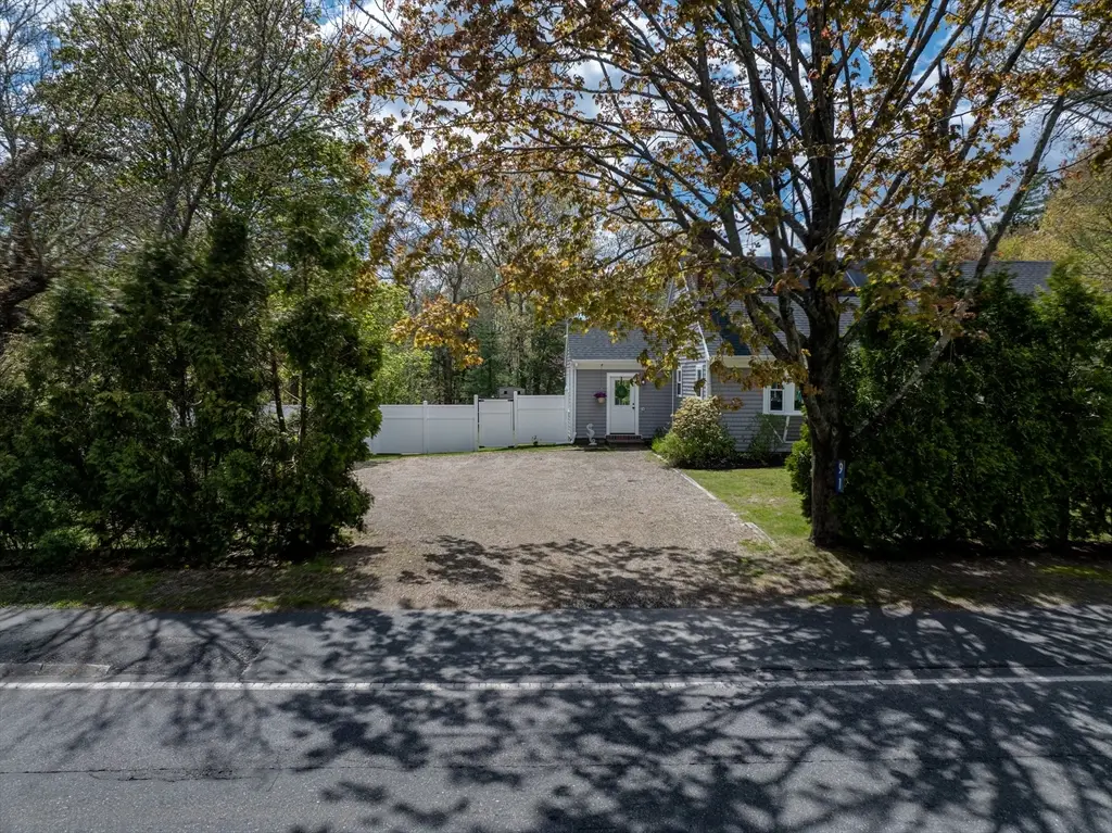 91 North St, Mattapoisett, MA 02739 - #1