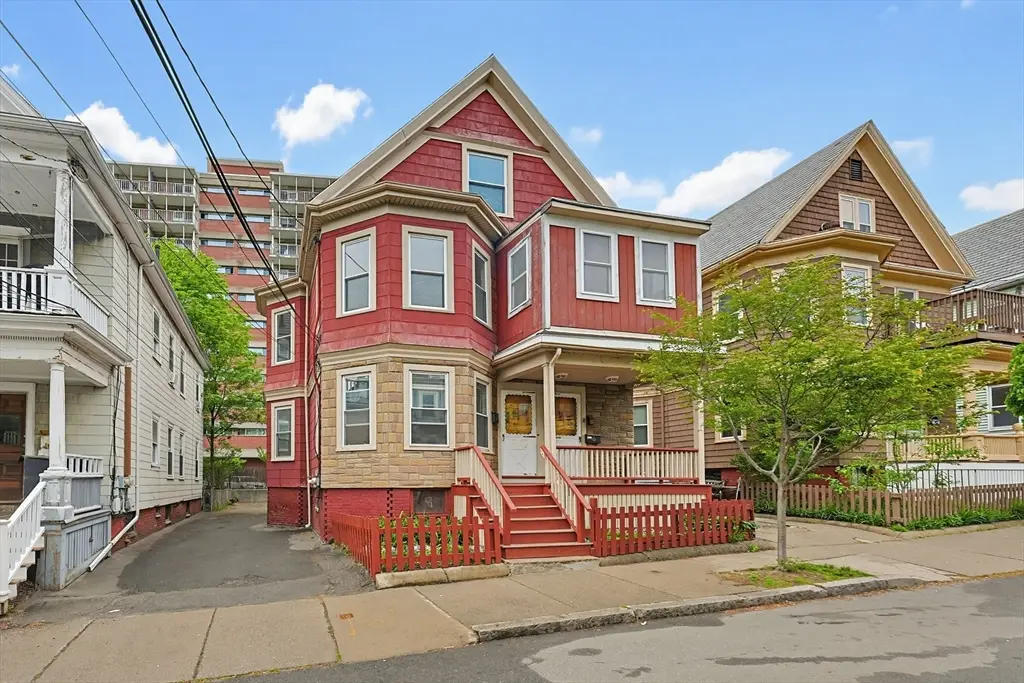 32 Stone Ave, Somerville, MA 02143 - #1