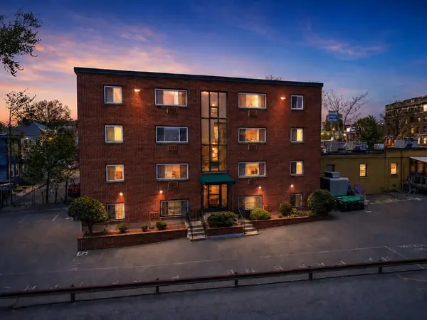 326 Broadway #6, Somerville, MA 02145
