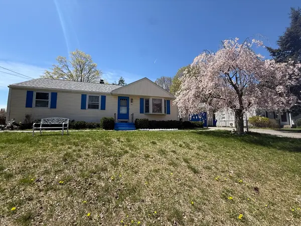 49 Fitzgerald Rd, Springfield, MA 01104