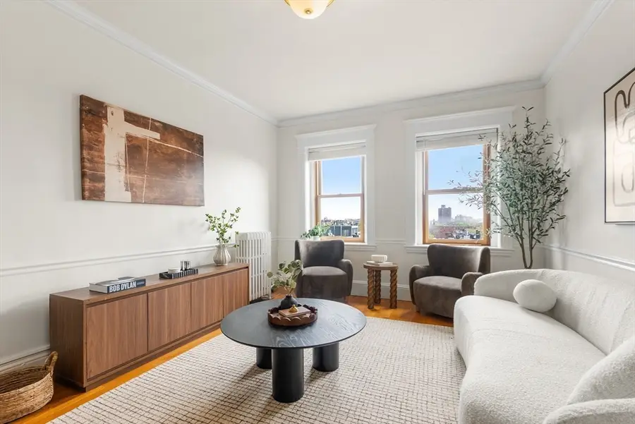 8 Garrison St #709, Boston, MA 02116 - #3