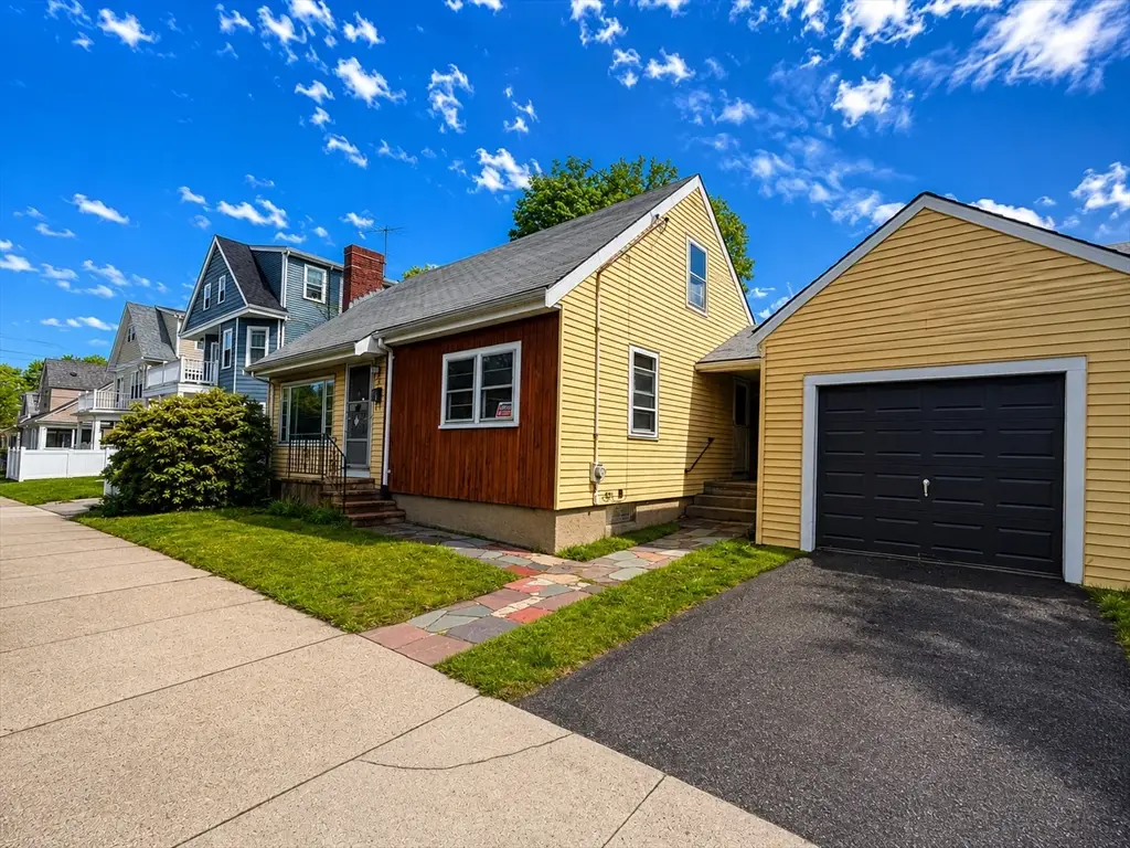 7 Lorette St, Boston, MA 02132 - #1