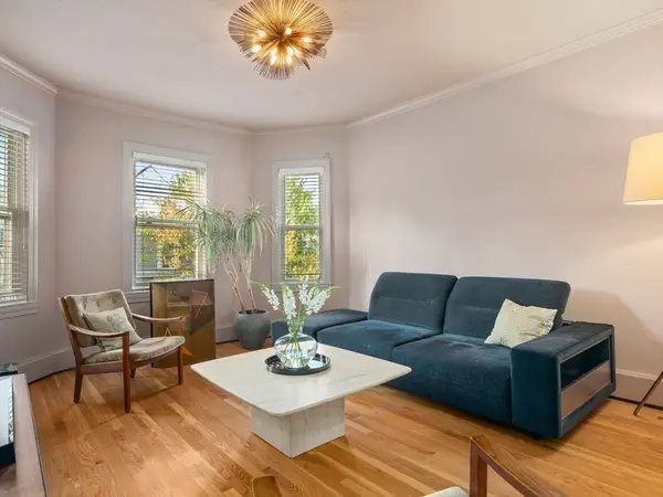 443 E 7th #3, Boston, MA 02127