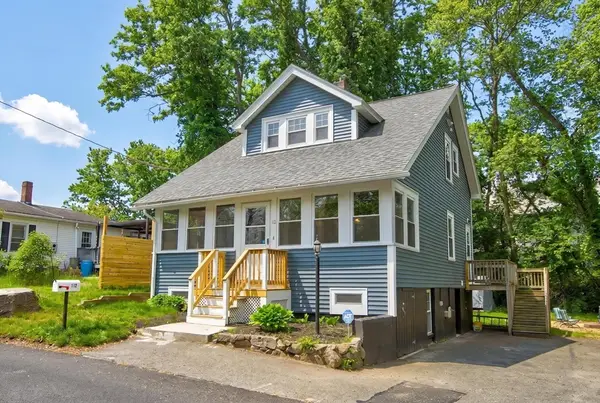 112 Percy St, Dracut, MA 01826