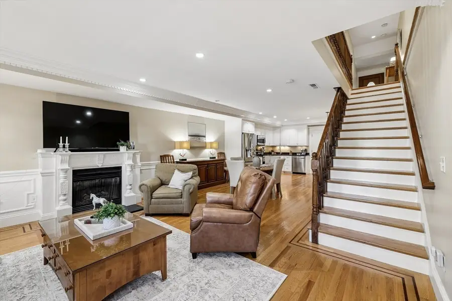 578 E Broadway #1, Boston, MA 02127 - #3