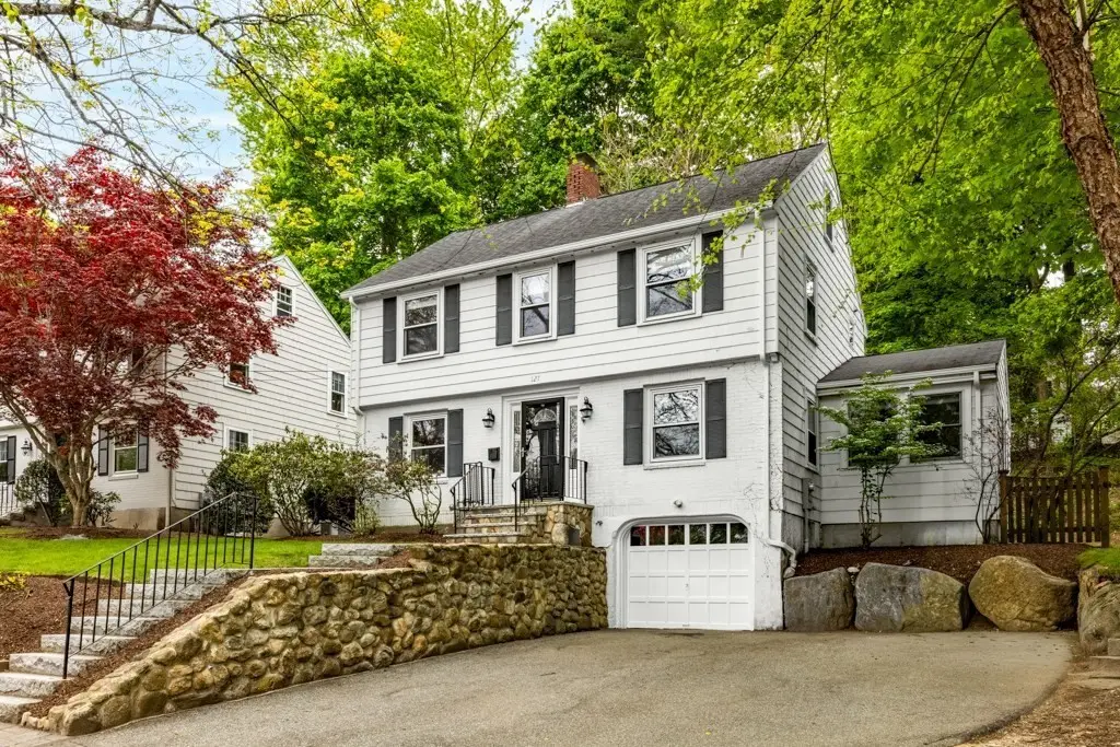 127 Prospect St, Wellesley, MA 02481 - #1