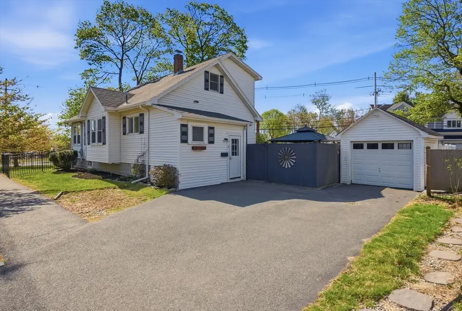 6 Adams St, Danvers, MA 01923 - #2