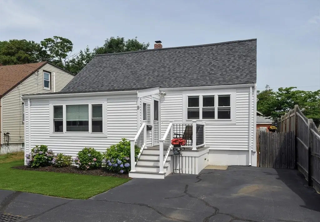 9 G St, Hull, MA 02045 - #1