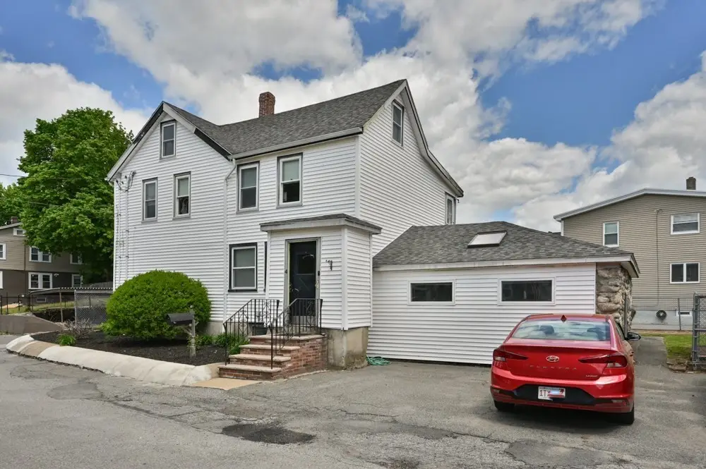 4 Wiley Pl, Wakefield, MA 01880 - #1