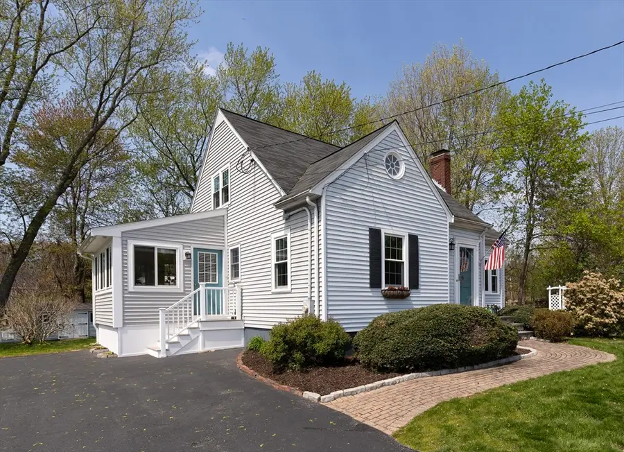 144 Hayden Rowe St, Hopkinton, MA 01748 - #2