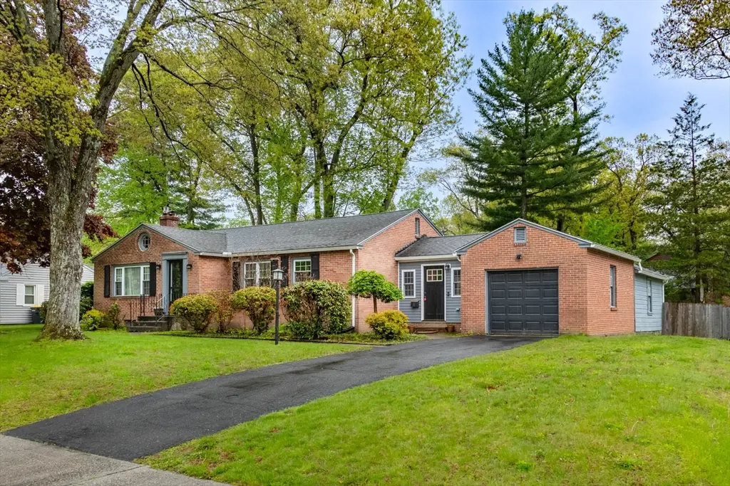 535 Converse St, Longmeadow, MA 01106 - #1