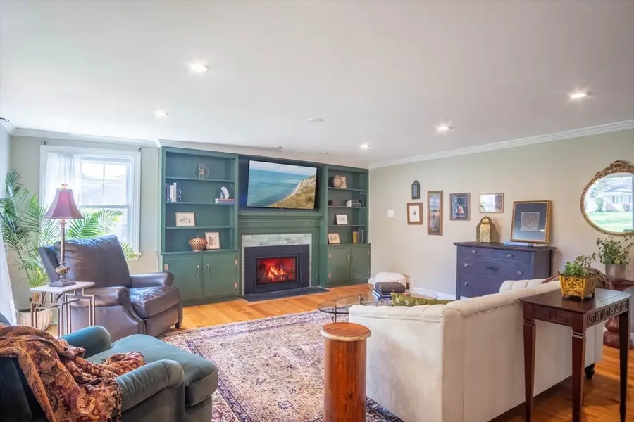 535 Converse St, Longmeadow, MA 01106 - #3