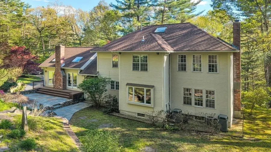 20 Old Rd, Weston, MA 02493 - #2