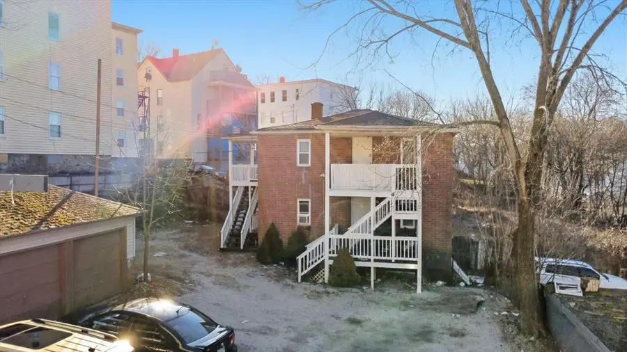 98 Cross St, Southbridge, MA 01550 - #3