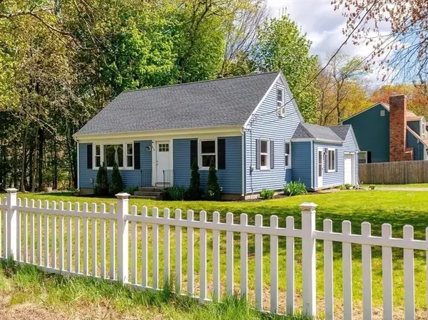 376 Pleasant St, Paxton, MA 01612