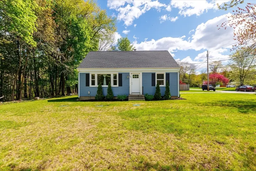 376 Pleasant St, Paxton, MA 01612 - #3