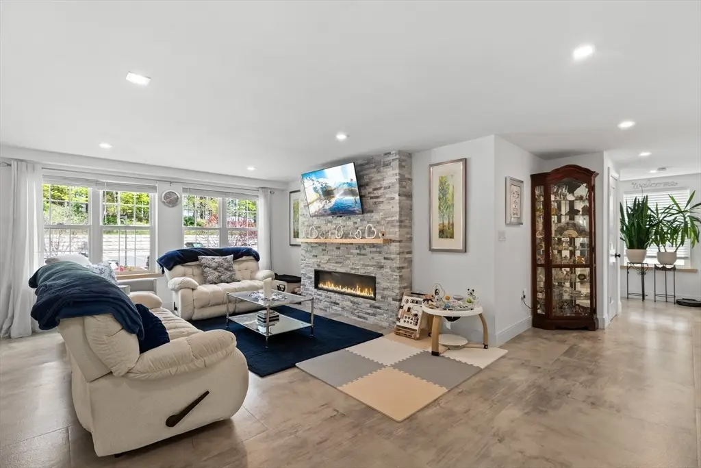 2253 Washington St #1, Canton, MA 02021 - #1