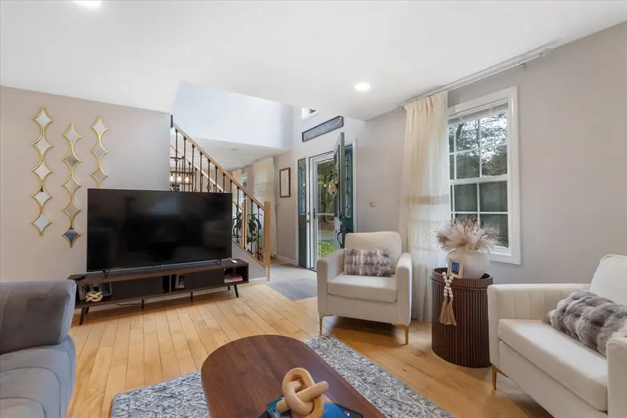 23 Birches Rd, Hubbardston, MA 01452 - #3