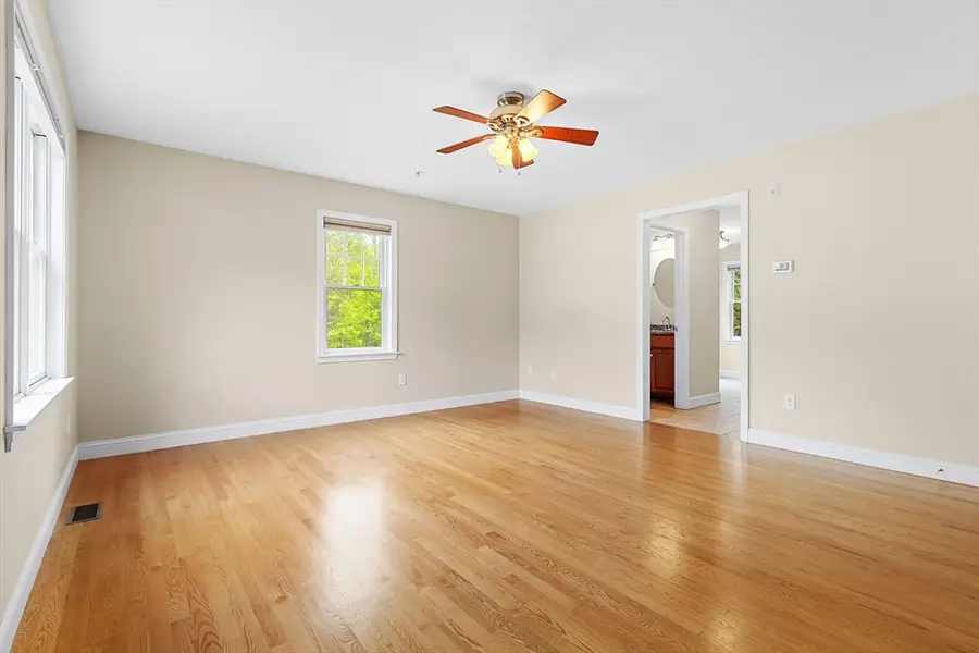 400 Justin Dr #1, Weymouth, MA 02188 - #3