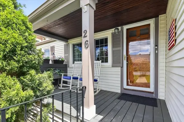 26 Coolidge Ave, Weymouth, MA 02188