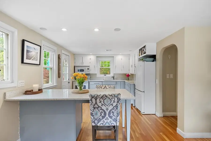 22 Ortins Rd, South Hamilton, MA 01982 - #3