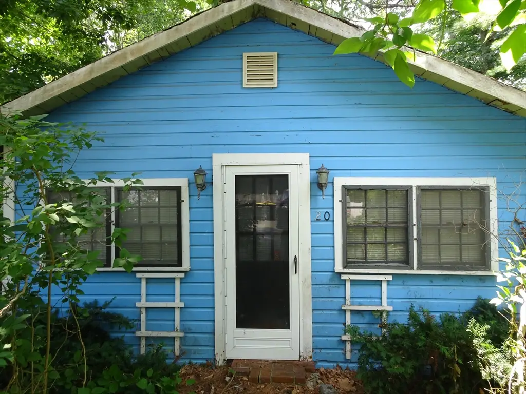 20 Thirteenth Ave, Halifax, MA 02338 - #1